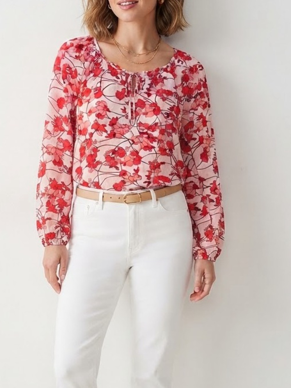 a.n.a Floral Blouse in Pink & Red Size Medium Like New